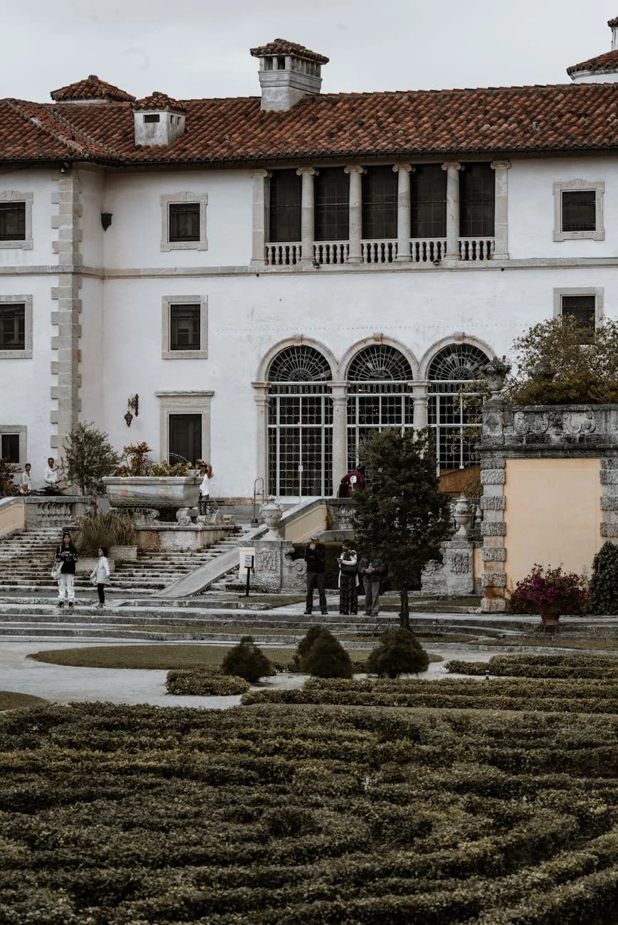 Explore The Elegant European Style Archi 1