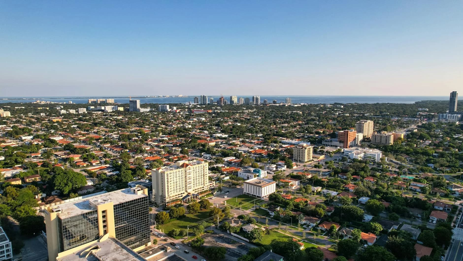 Biscayne Park Moving Tips: Local Insights for Relocators