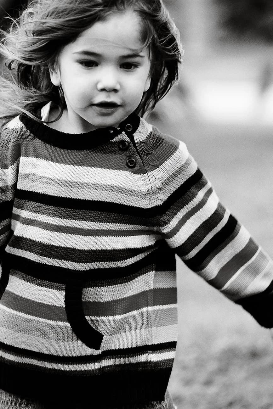 Una Deliciosa Imagen en Blanco y Negro de un Vecindario