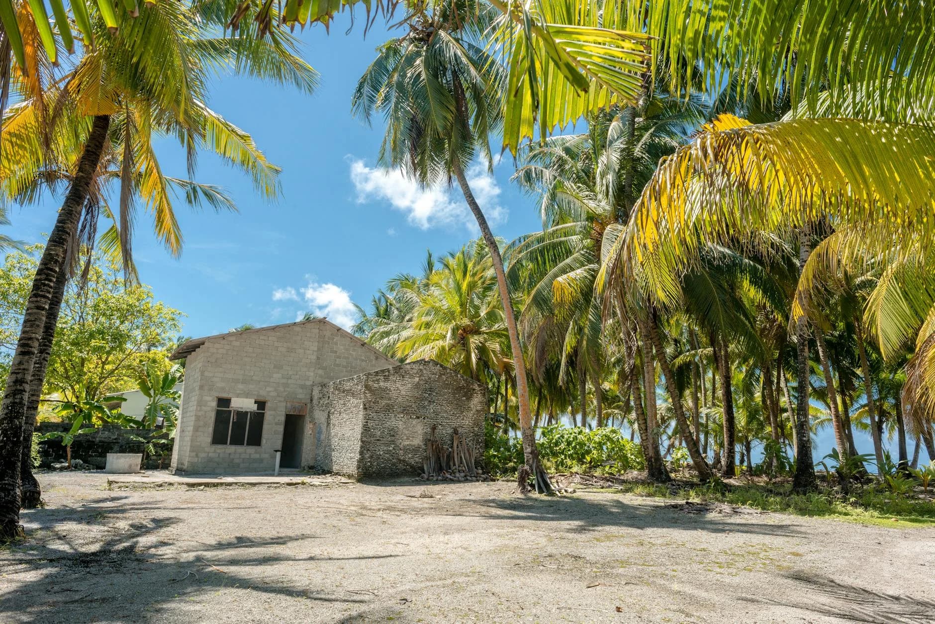 A Tranquil Tropical Scene Featuring A Ru 3