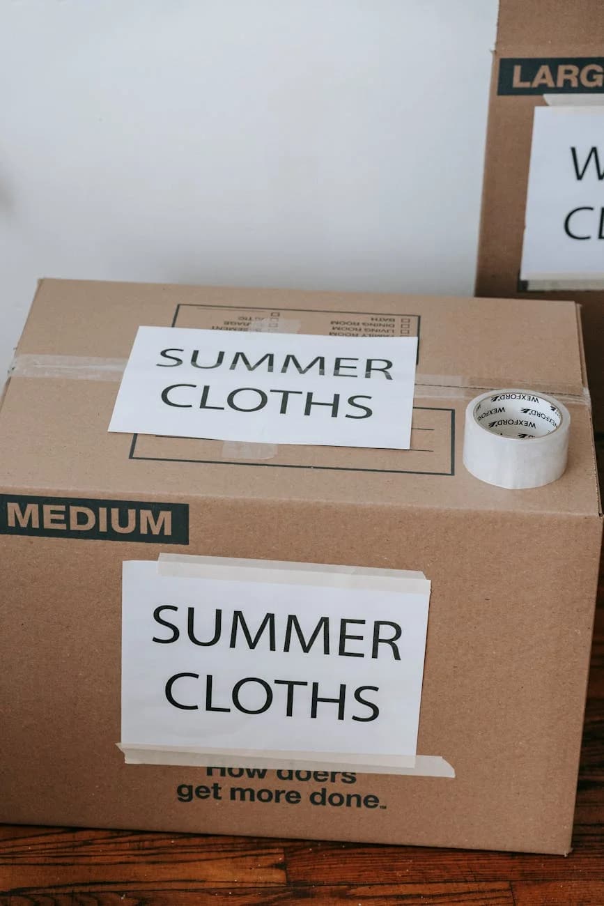 Labeled Cardboard Boxes For Summer Cloth 1