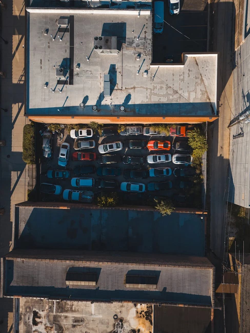 Svc Aerial Shot Of A Crowded Urban Parking L 3